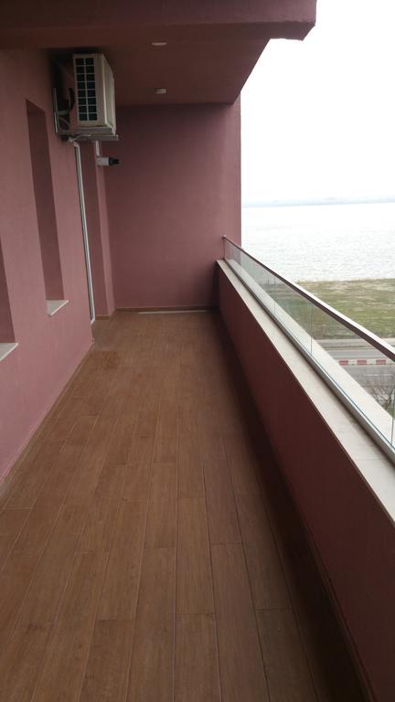 Apartament Criss Lotus Мамая Екстериор снимка